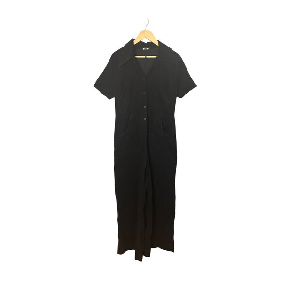 NWOT Suzi Kondi Black Corduroy Button-Up Jumpsuit Short Sleeve Collared Design - Picture 2 of 4